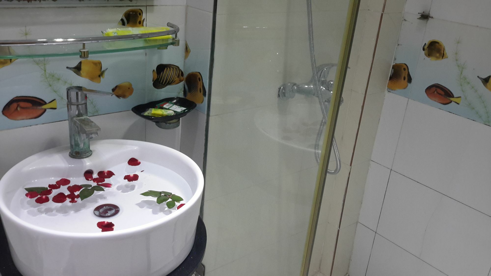 Hotel Glamor & Travel 2*